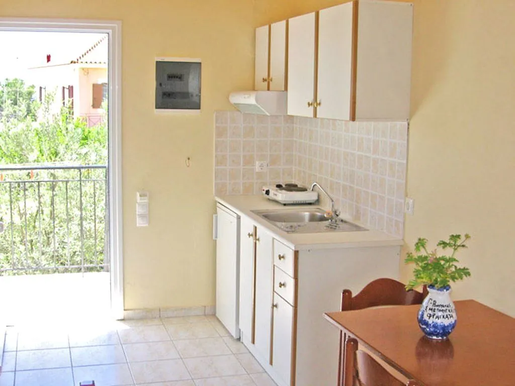 Pythos Apartments Svoronata Greece